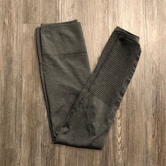 Fabletics Seamless High Waisted Mesh Legging - Picture 2 of 2